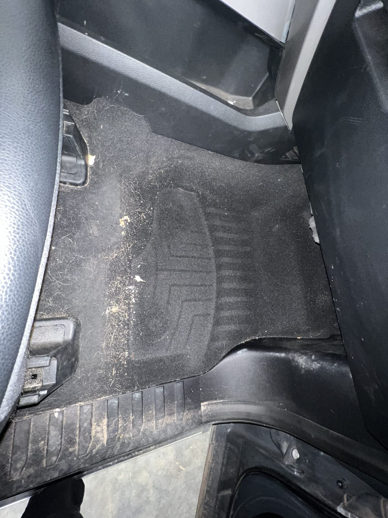 Rear floor area before detail